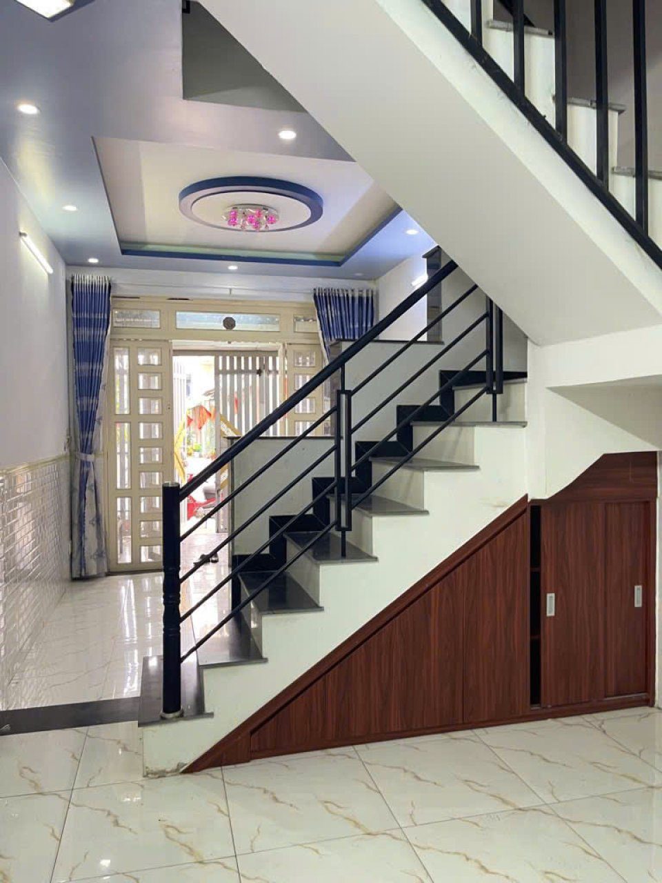 Nhà Vuông 2 tầng Hẻm xe tải 53m2 – Bùi Văn Ngữ Q12 - Ảnh 2